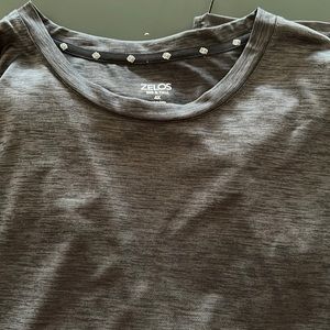 Never worn 4x men’s t shirt